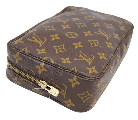 lv trousse 23|LOUIS VUITTON Monogram Trousse Toilette 23 .